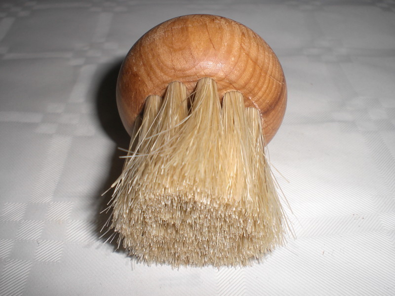 Brosse à champignons forme ronde