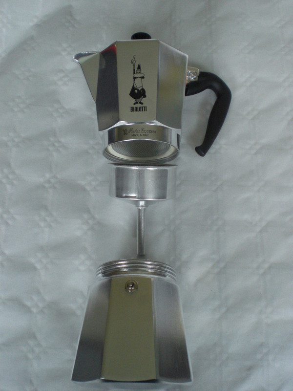 Bialetti Cafetière italienne Moka Express 6 tasses, Argenté